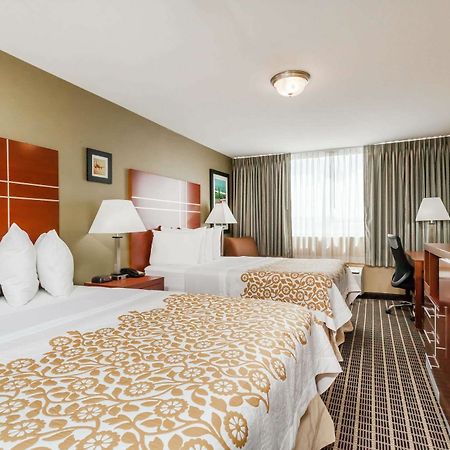 Days Inn By Wyndham Windsor Locks / Bradley Intl Airport מראה חיצוני תמונה