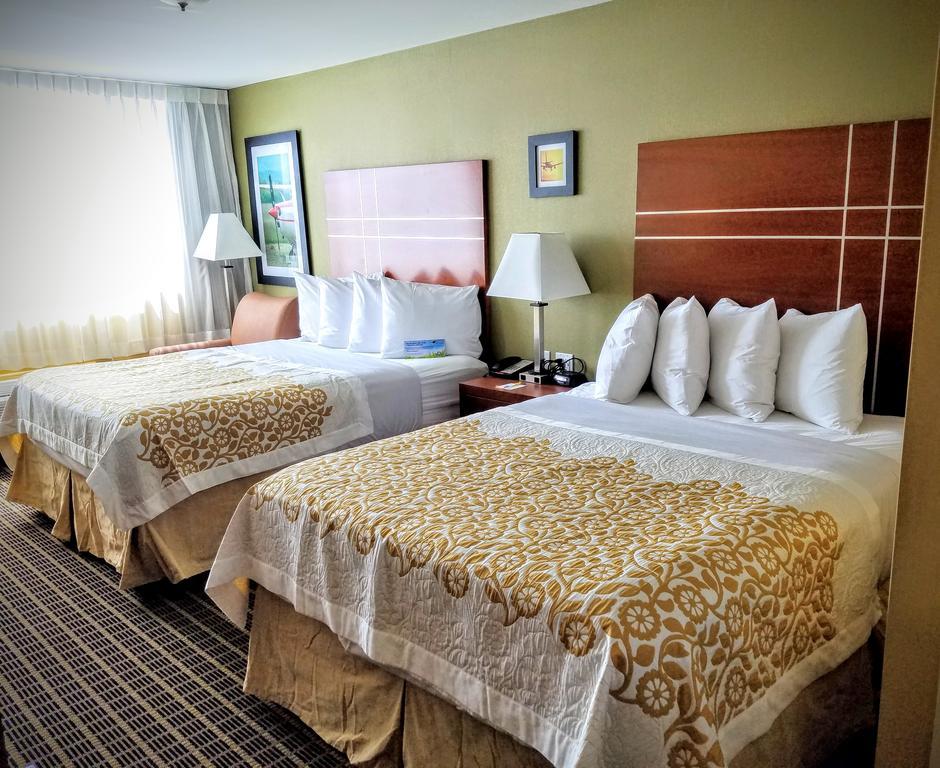 Days Inn By Wyndham Windsor Locks / Bradley Intl Airport מראה חיצוני תמונה